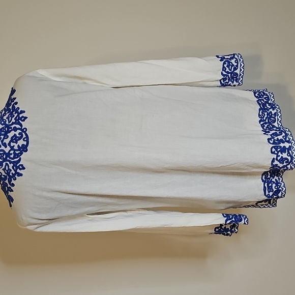 Artisan Ny White Tunic with Blue Embroidery - Picture 2 of 6